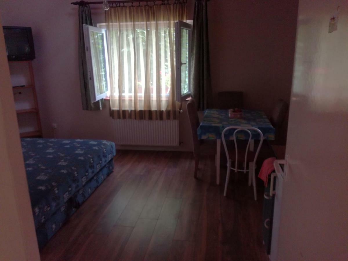 Plajbi Apartment Hajdúszoboszló Extérieur photo